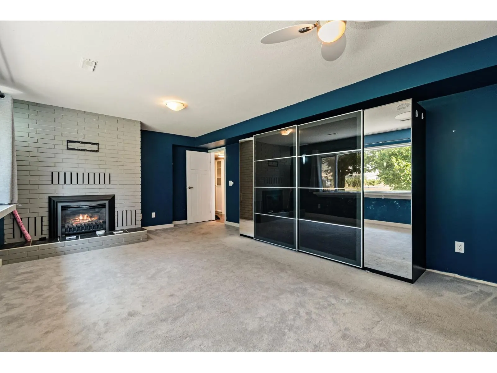 5460 INTERPROVINCIAL HIGHWAY