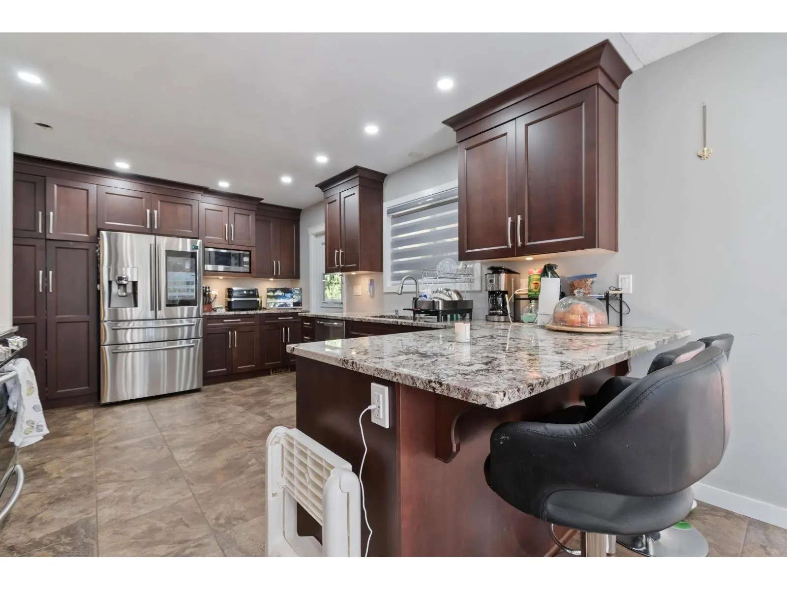 5460 INTERPROVINCIAL HIGHWAY