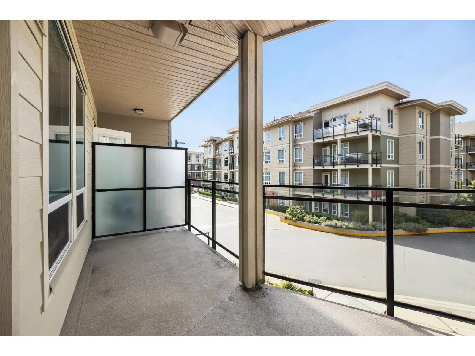 D203 20211 66 AVENUE