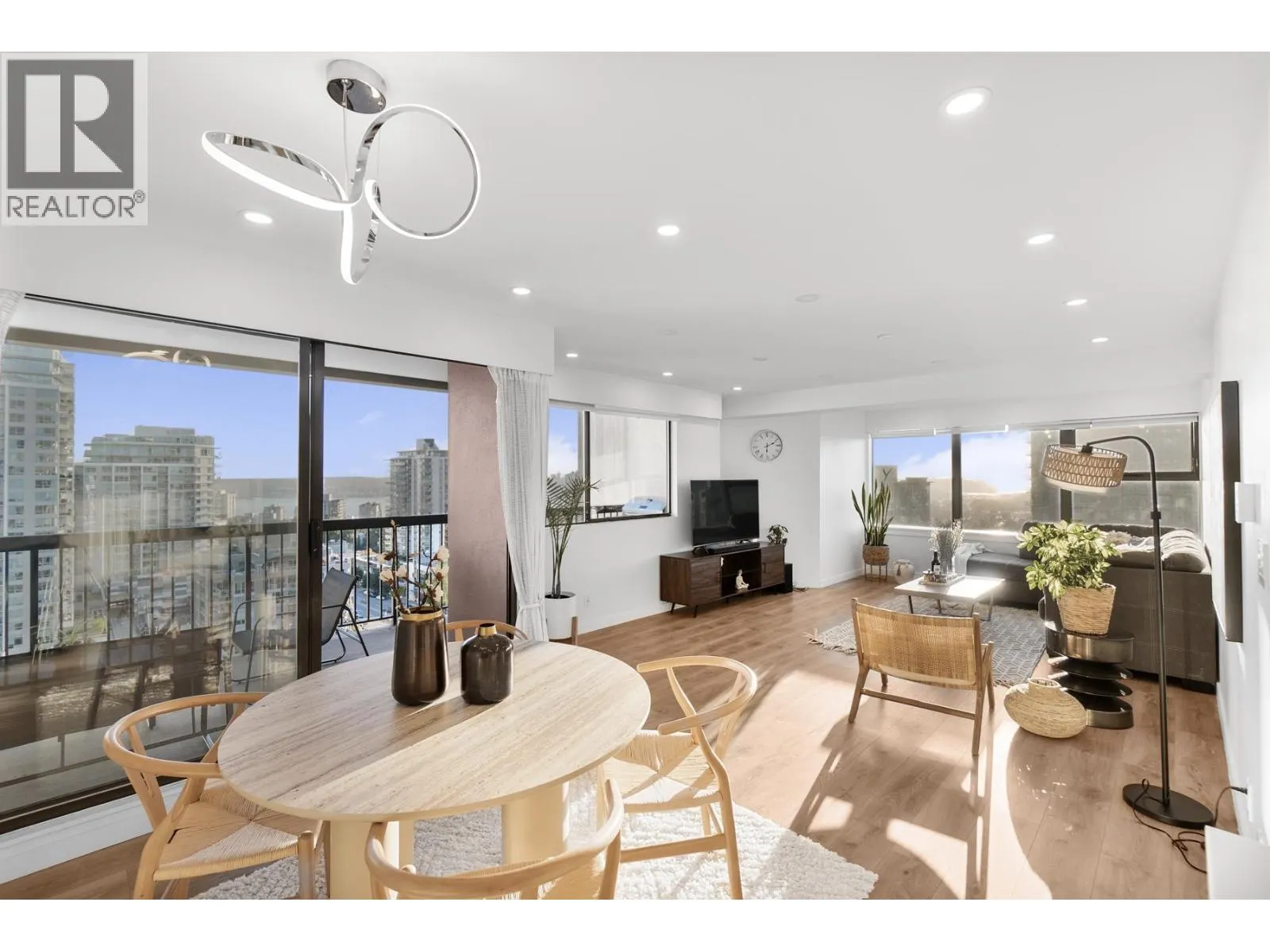 1304 1515 EASTERN AVENUE