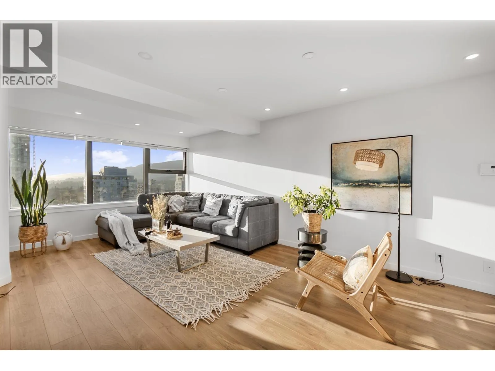 1304 1515 EASTERN AVENUE