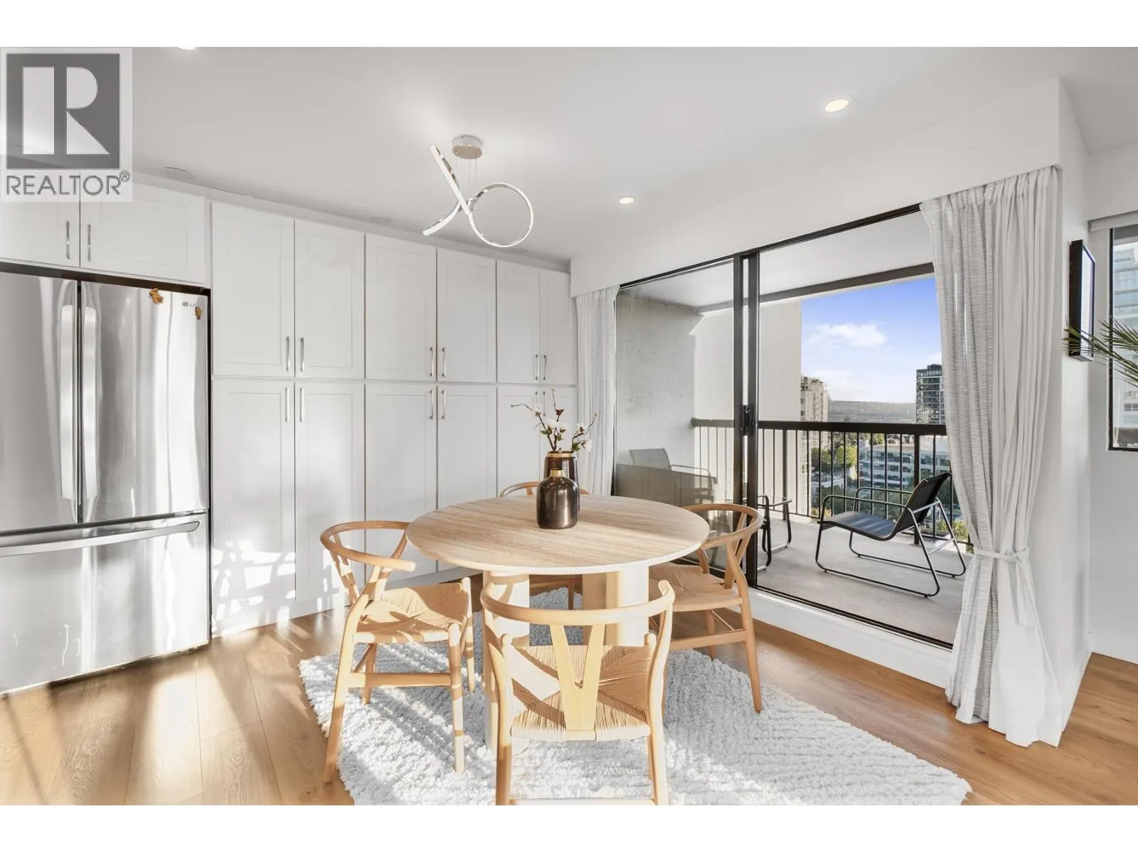 1304 1515 EASTERN AVENUE