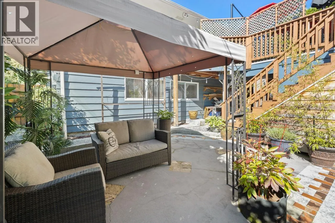 1263 CLOVERLEY STREET