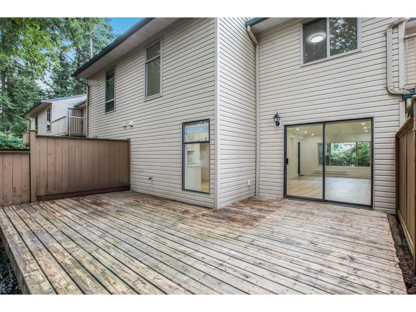 30 32310 MOUAT DRIVE