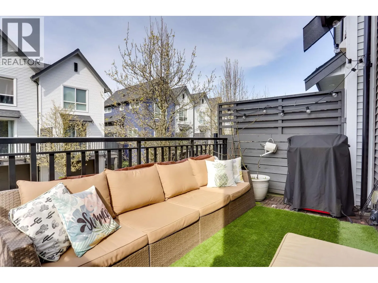 40 2325 RANGER LANE