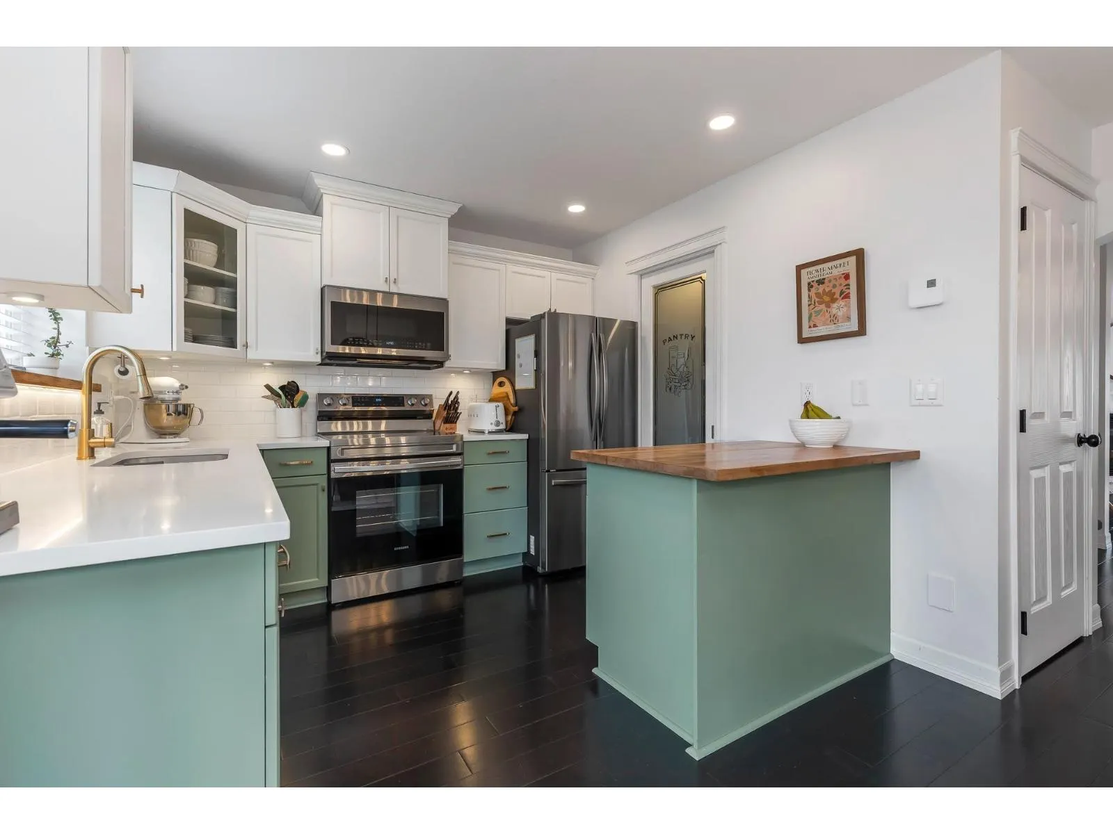 33 46778 HUDSON ROAD|Promontory