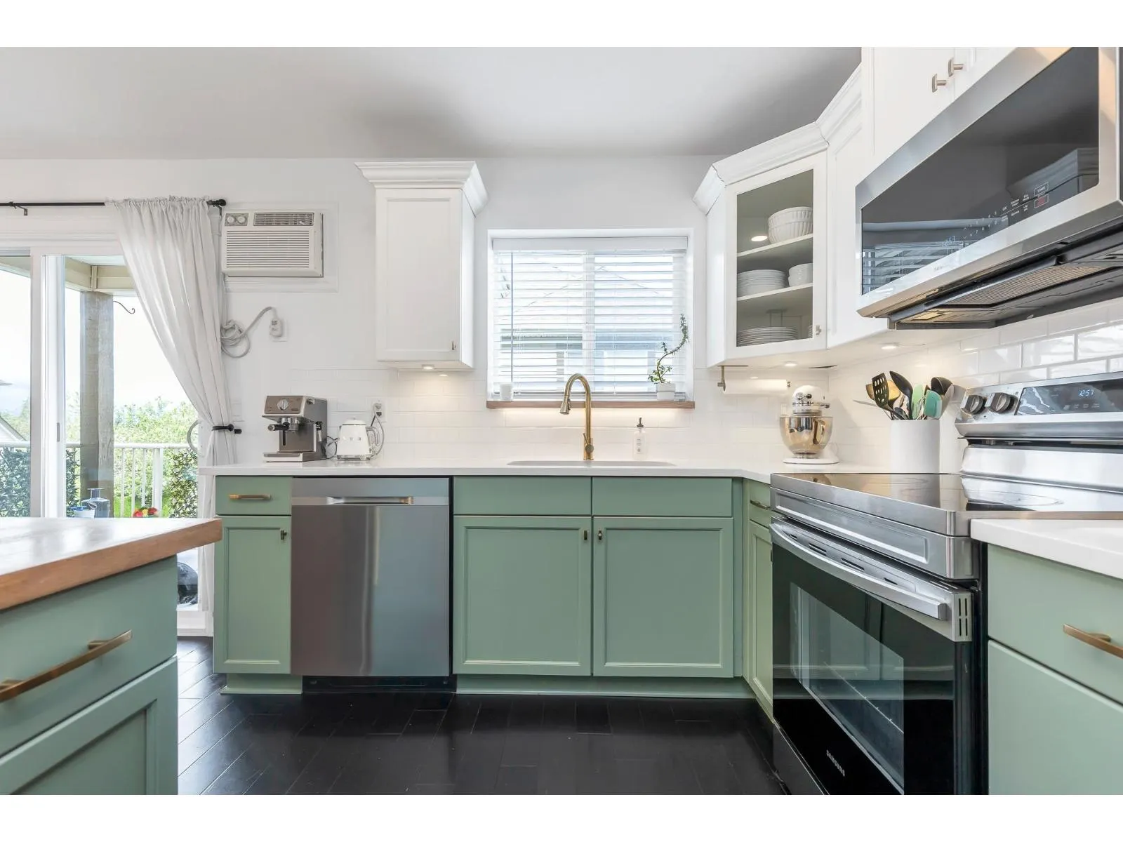 33 46778 HUDSON ROAD|Promontory