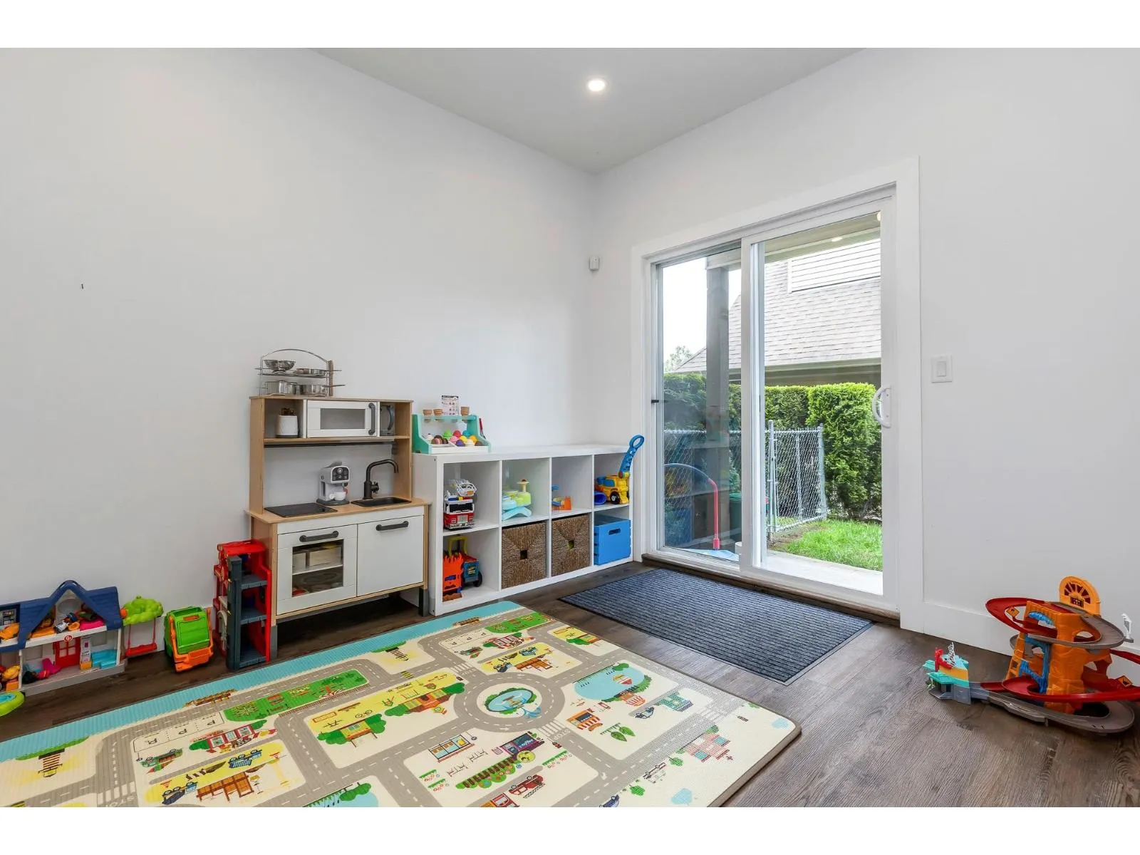 33 46778 HUDSON ROAD|Promontory