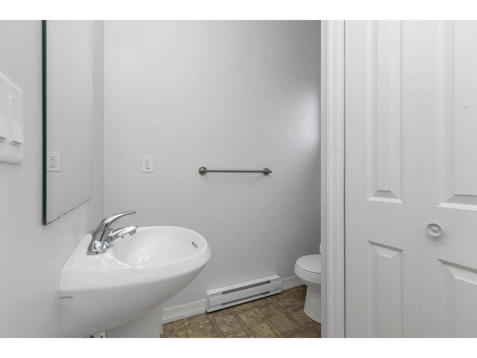33 46778 HUDSON ROAD|Promontory
