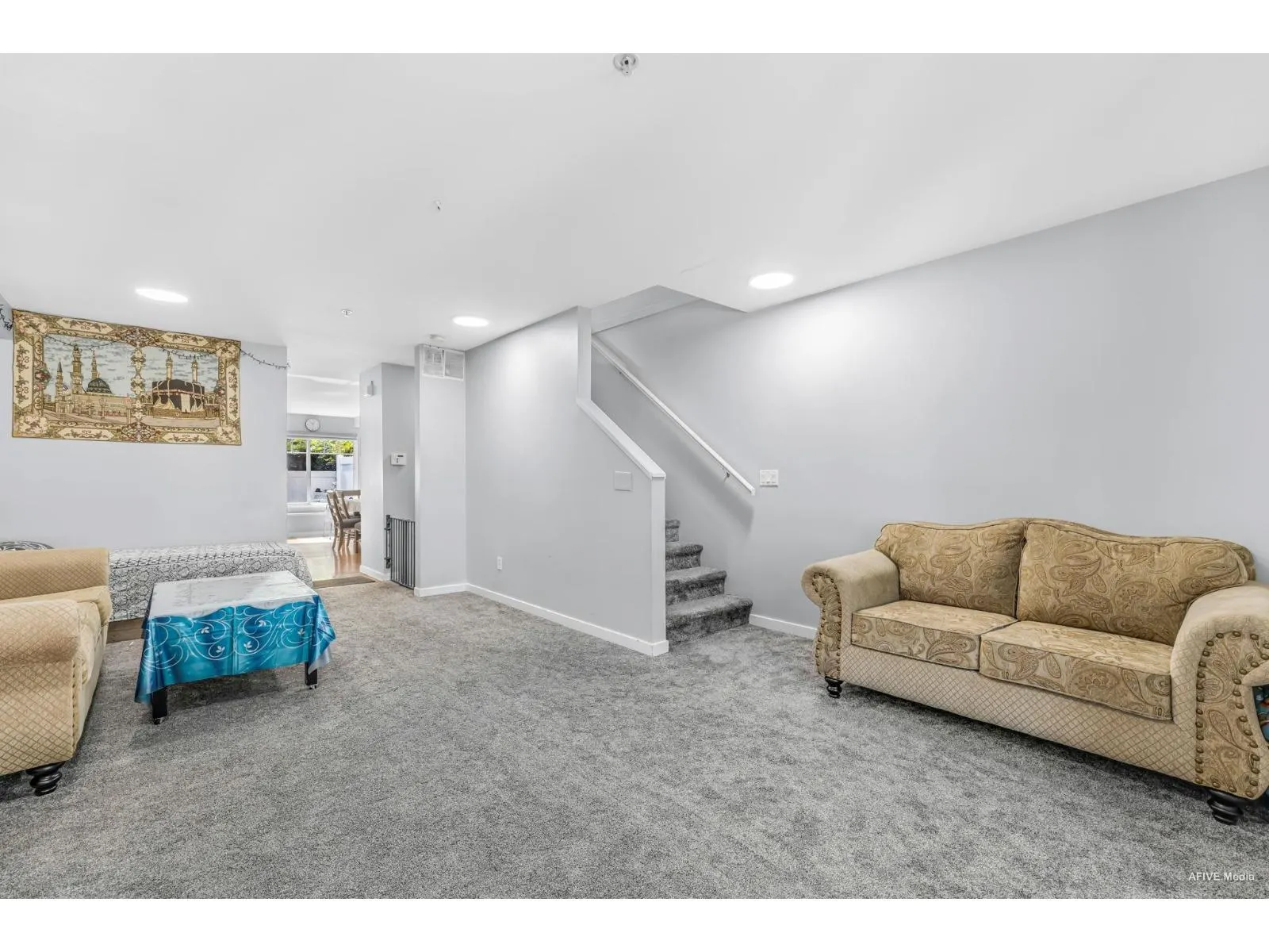111 12711 64 AVENUE