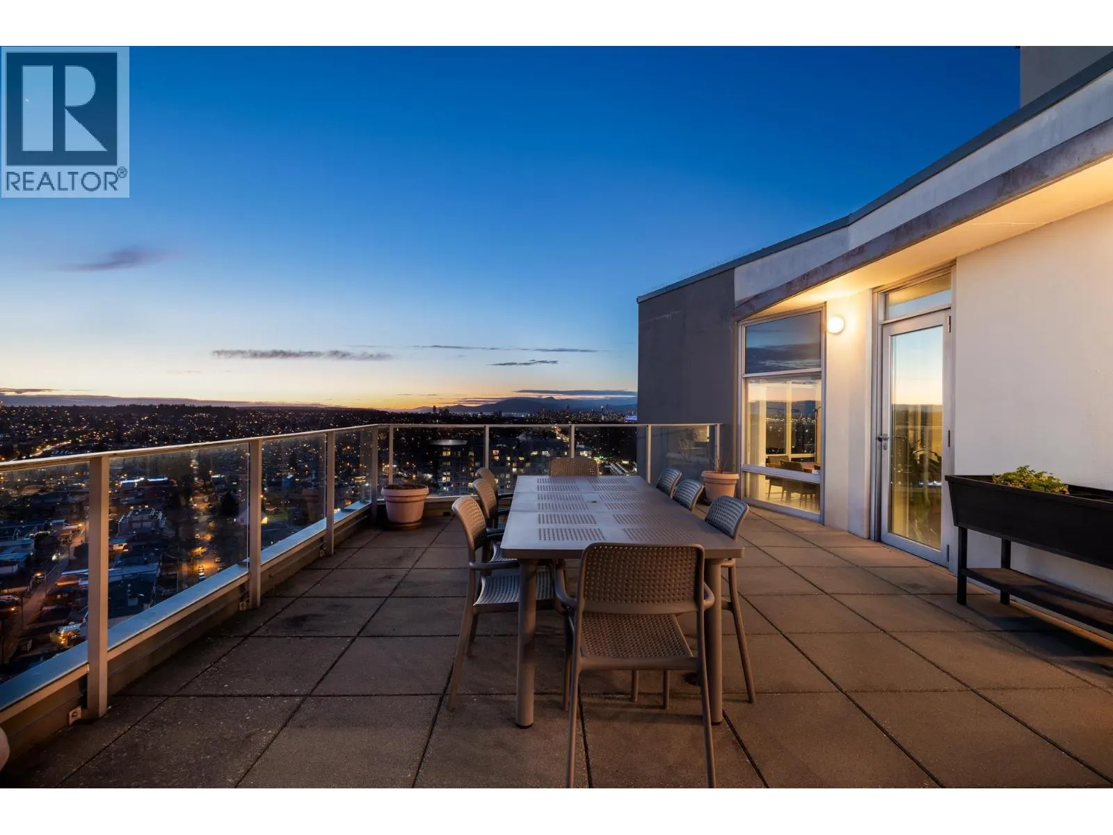 PH3 4815 ELDORADO MEWS