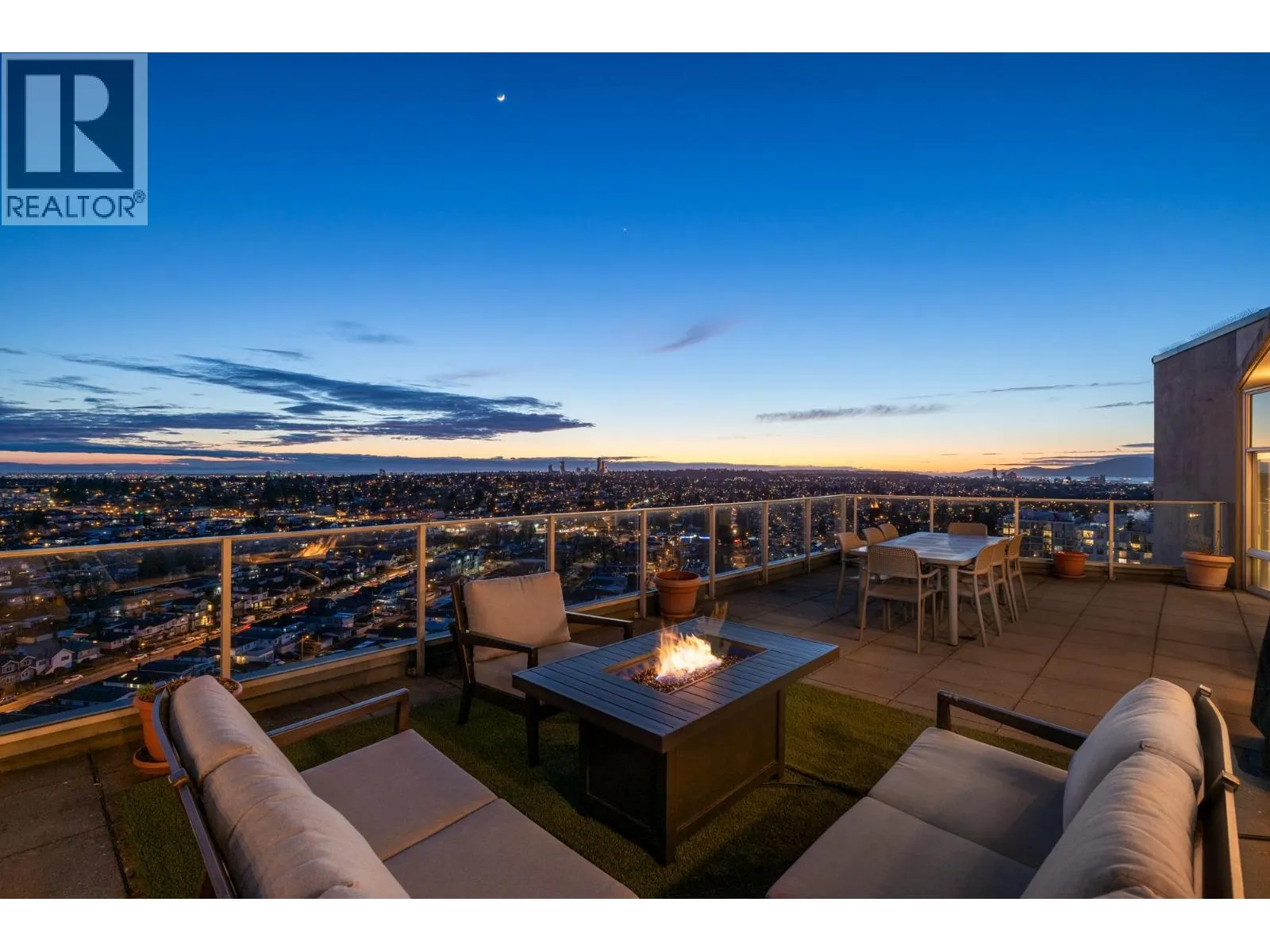 PH3 4815 ELDORADO MEWS
