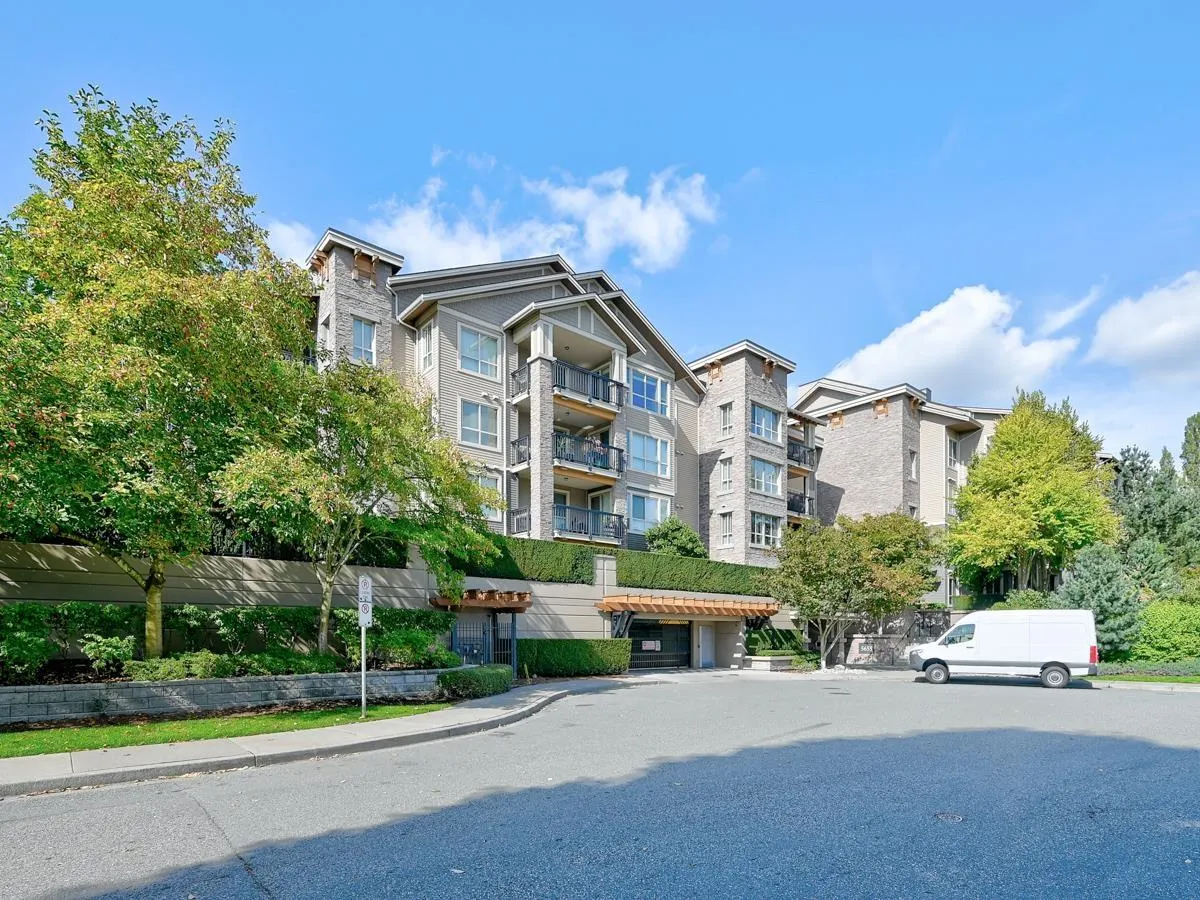 130 5655 210A STREET