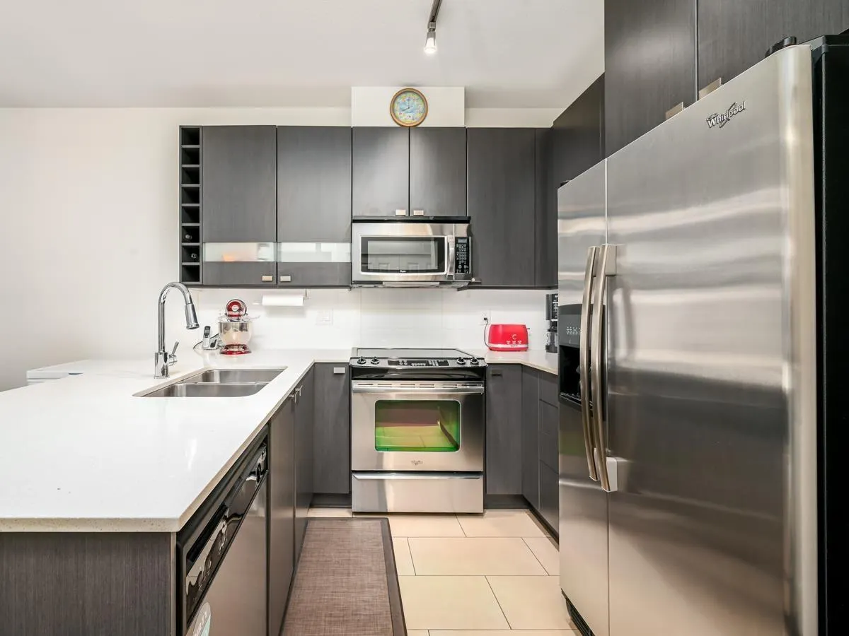 130 5655 210A STREET