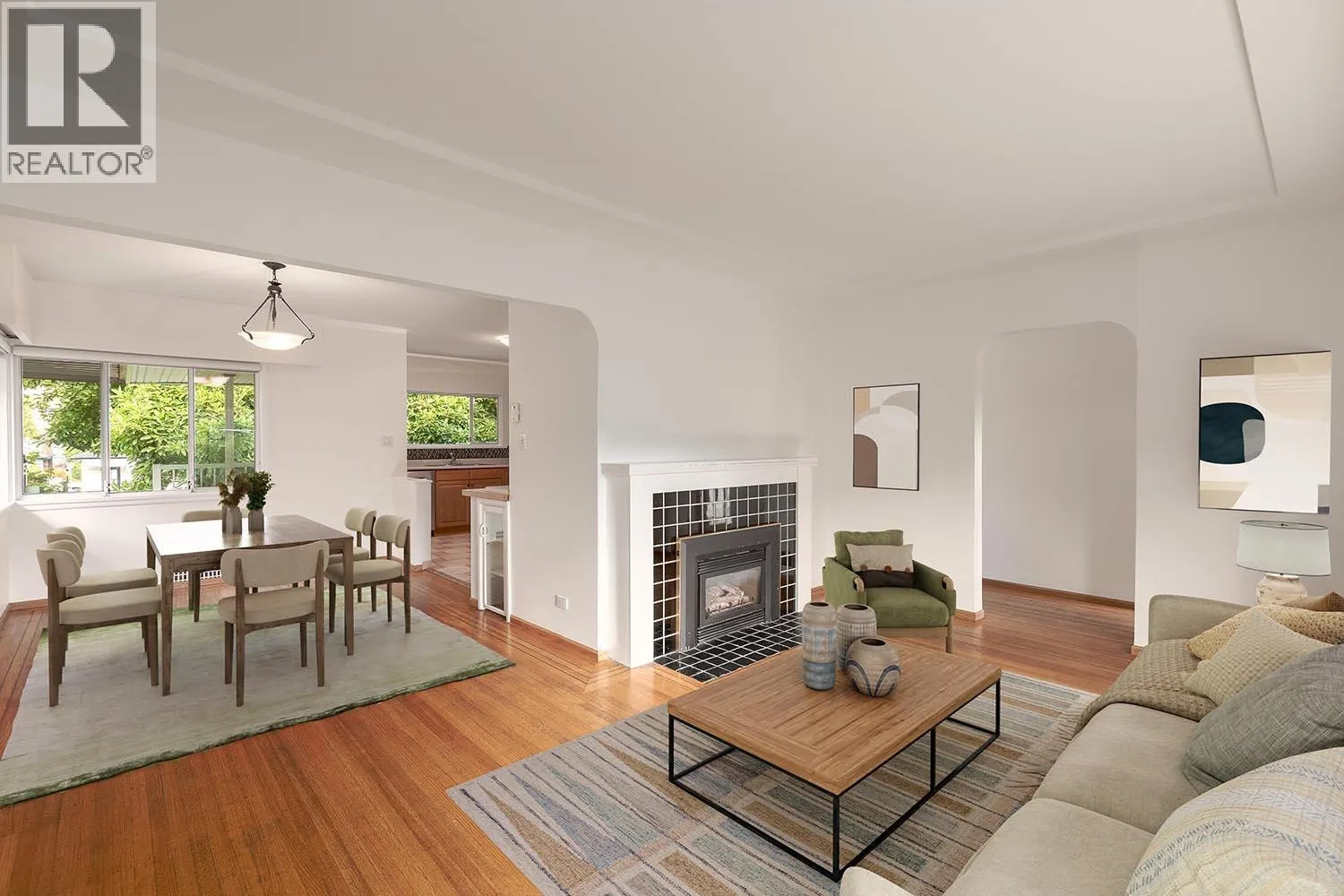 113 EIGHTH AVENUE