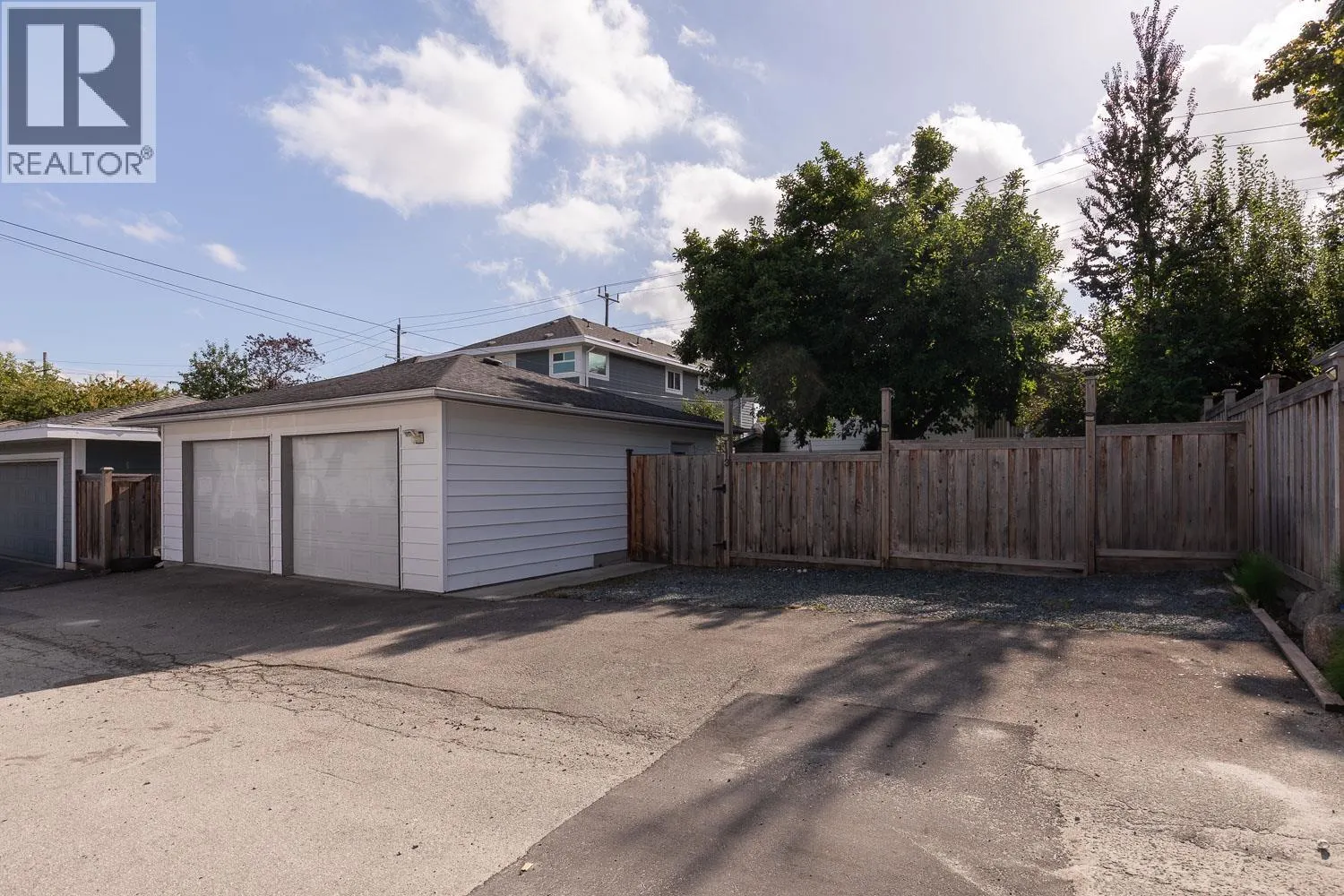 113 EIGHTH AVENUE