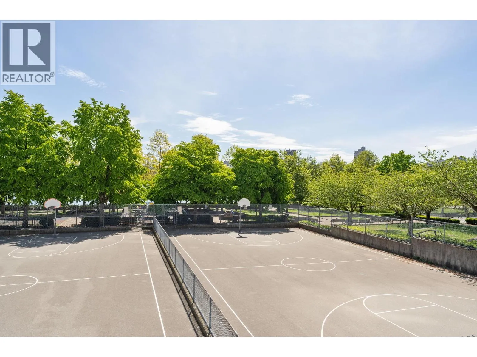 2201 1408 STRATHMORE MEWS
