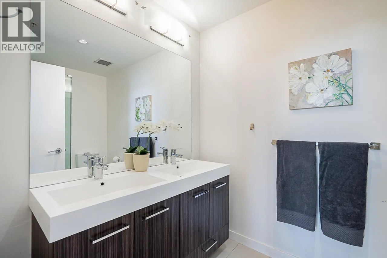 511 4310 HASTINGS STREET