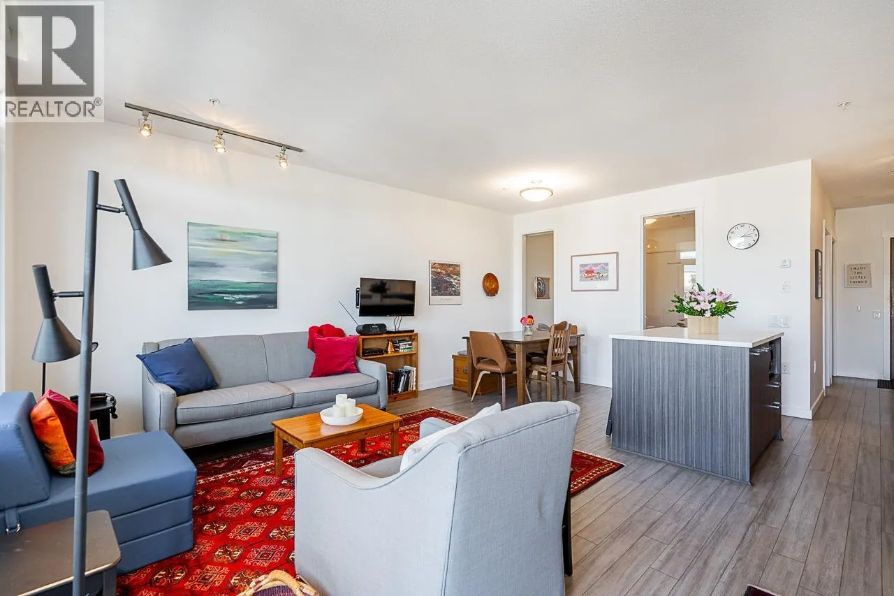 511 4310 HASTINGS STREET