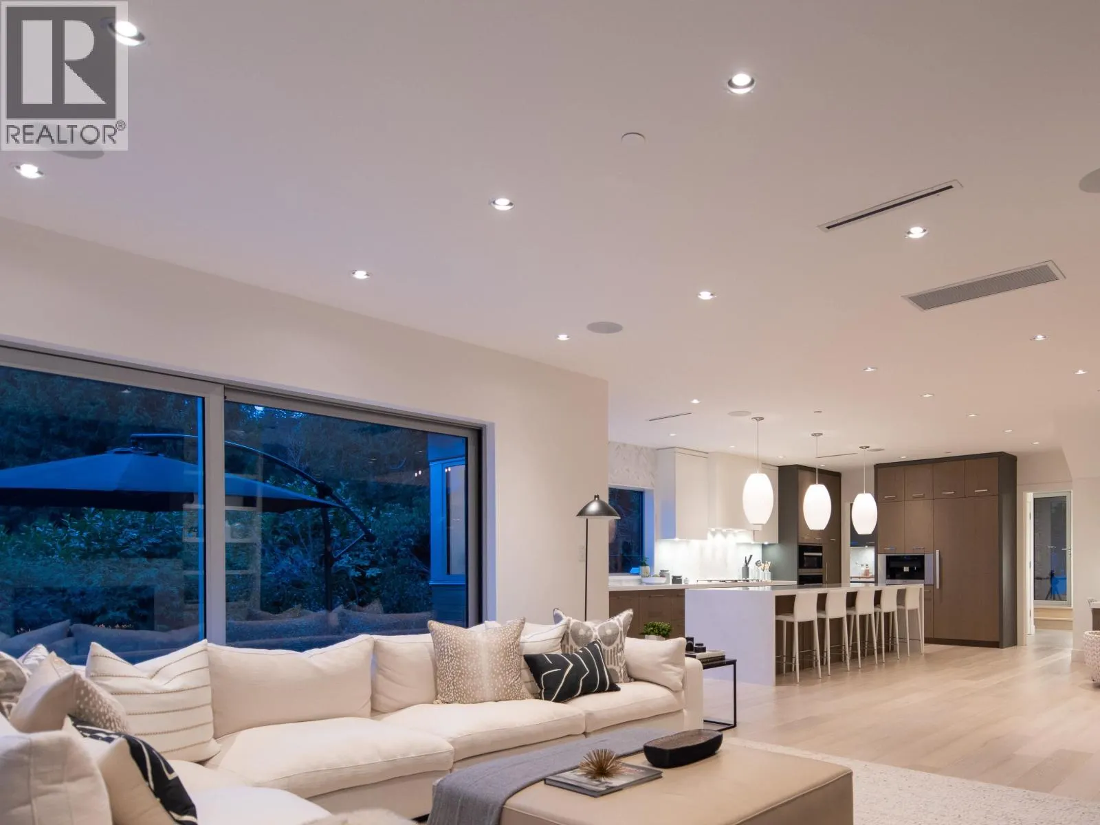 4177 ROCKRIDGE ROAD