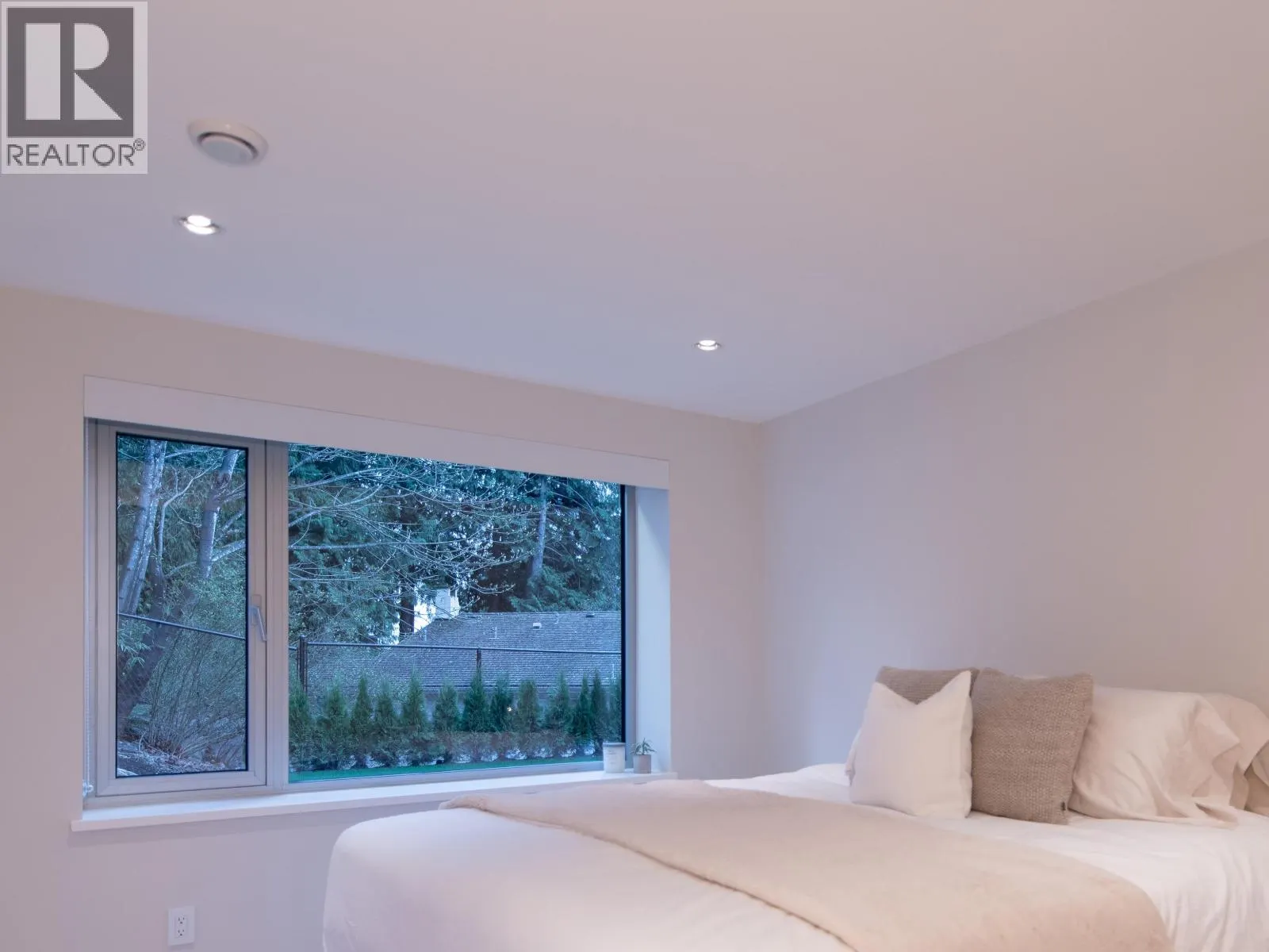 4177 ROCKRIDGE ROAD
