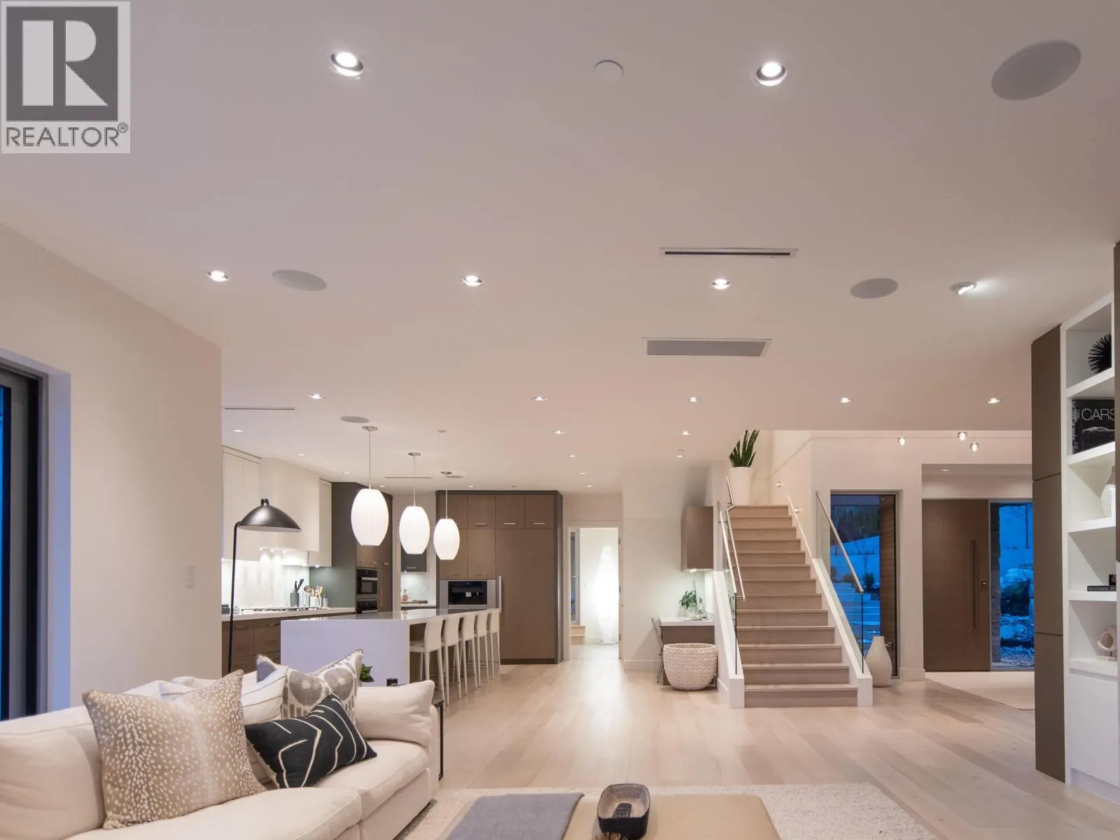 4177 ROCKRIDGE ROAD