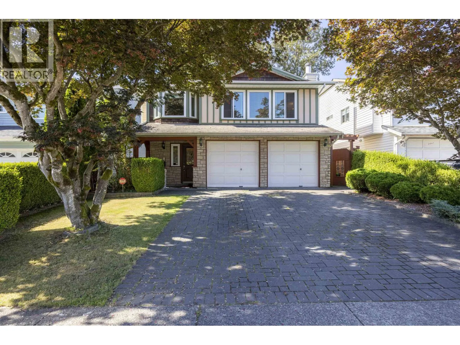 2845 MCCOOMB DRIVE