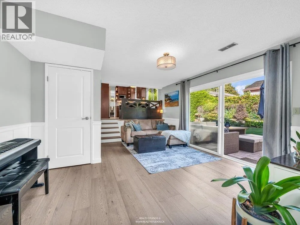 10920 HOGARTH DRIVE
