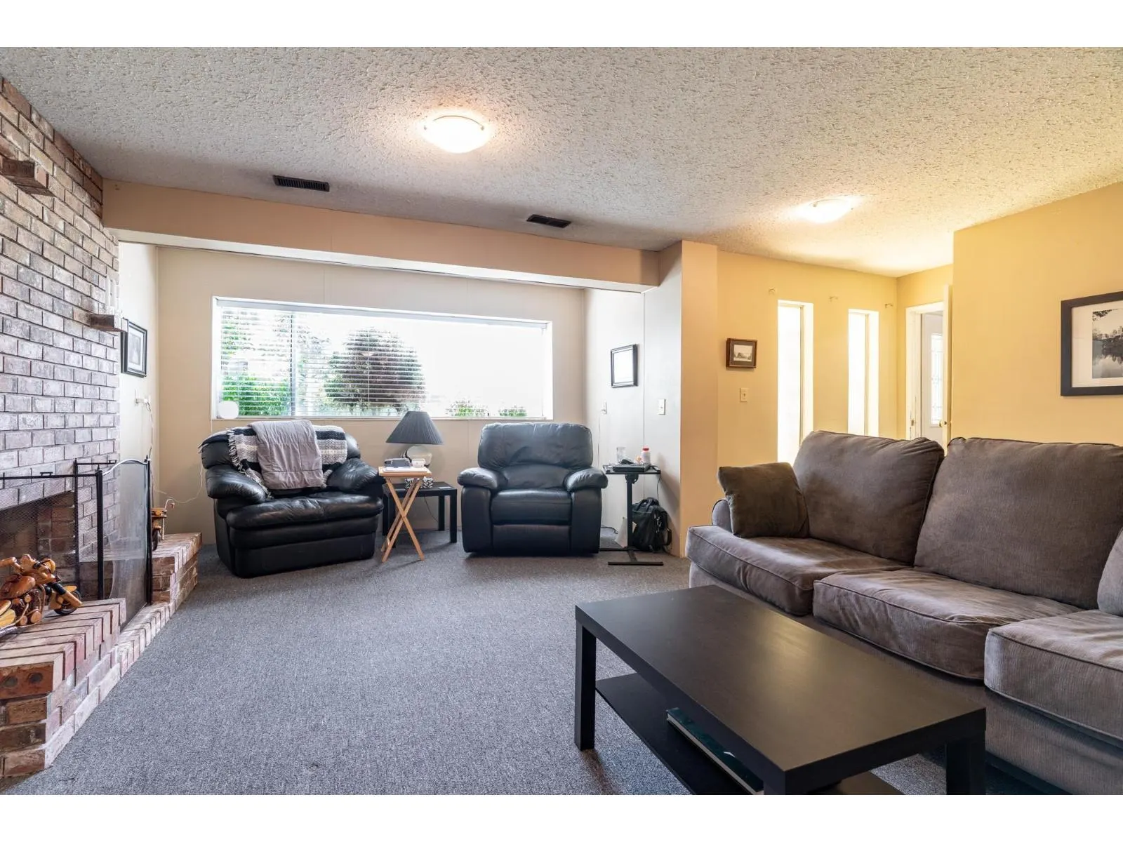10935 MONROE DRIVE