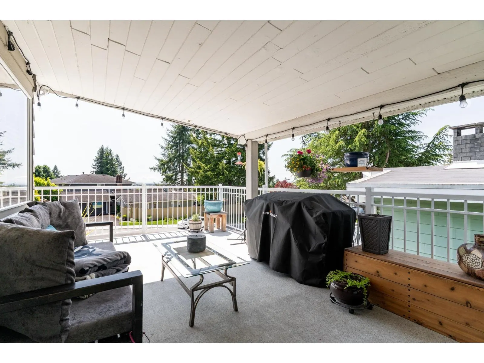 10935 MONROE DRIVE
