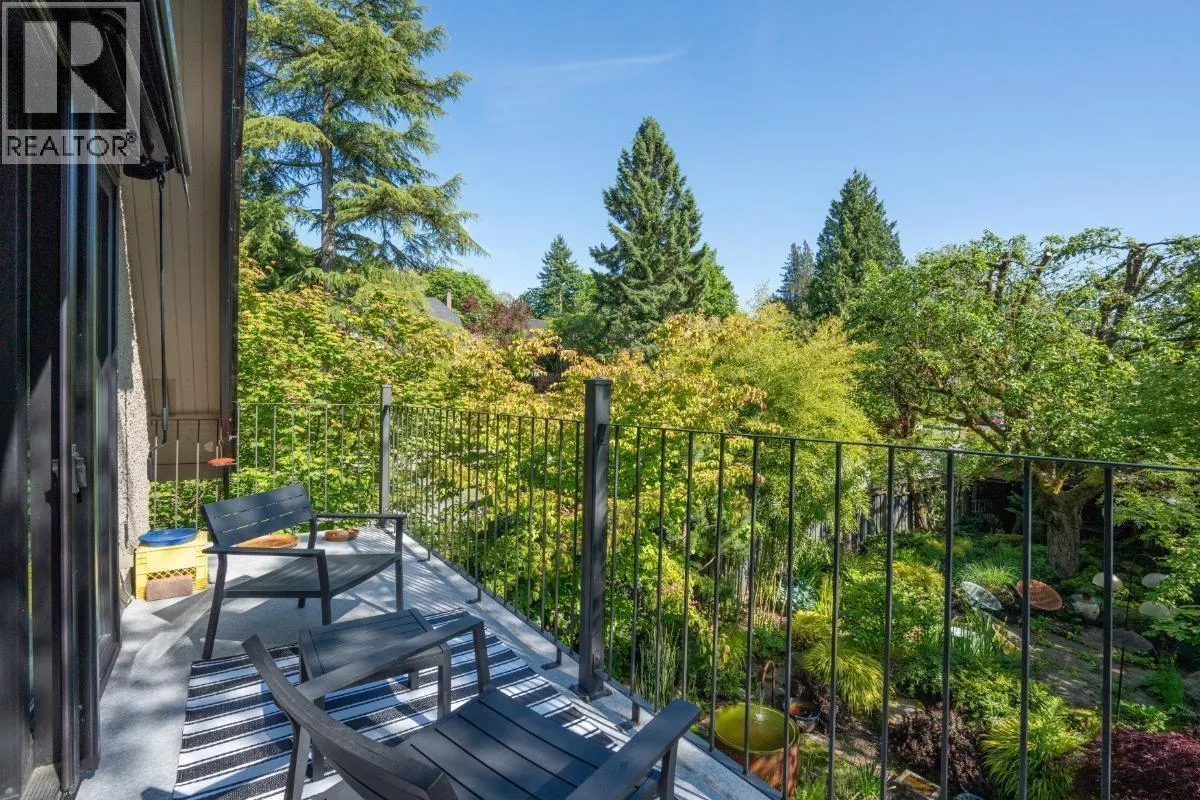 1850 W 30TH AVENUE