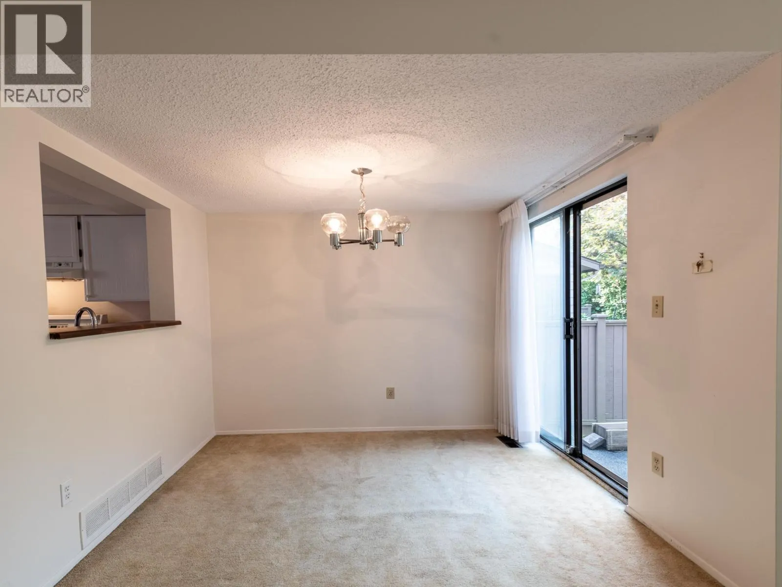 4245 BIRCHWOOD CRESCENT