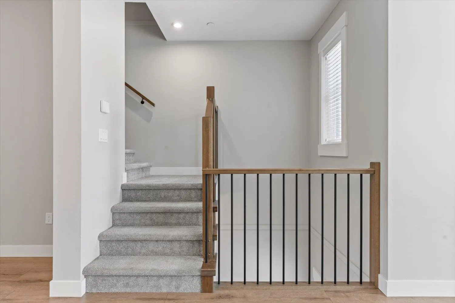 7 6029 PROMONTORY ROAD|Sardis South