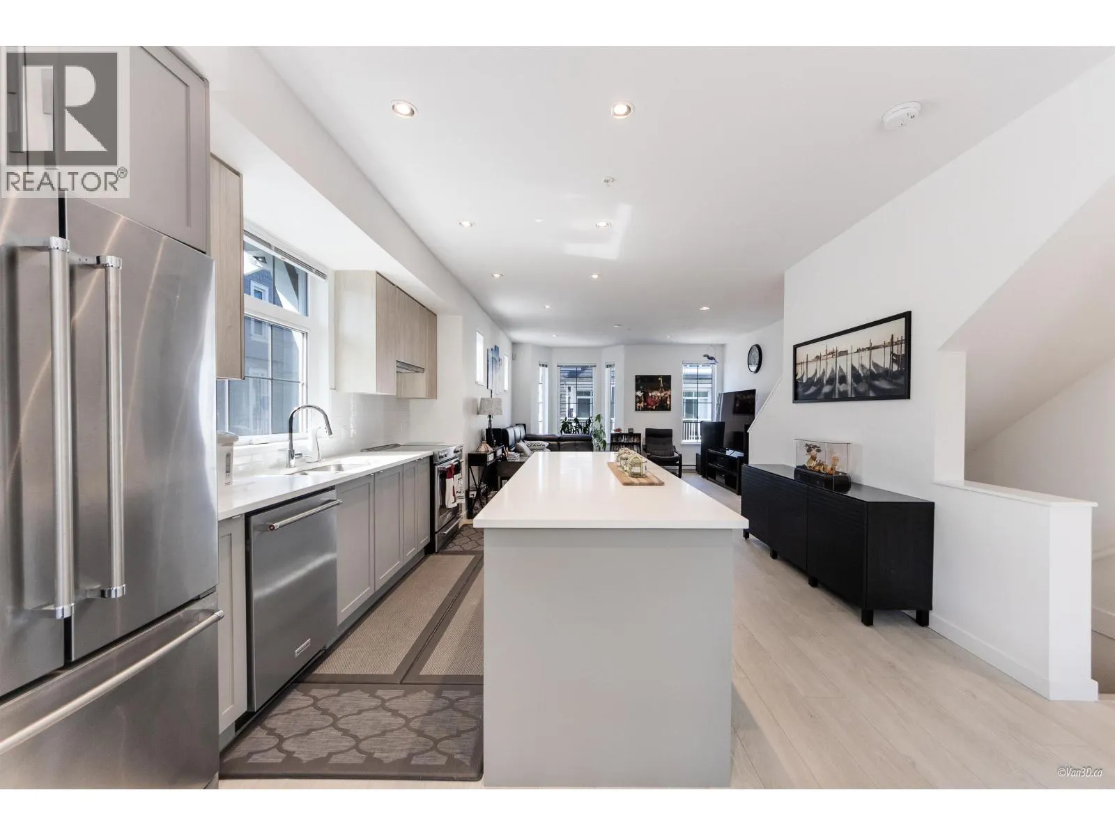 8 2560 PITT RIVER ROAD
