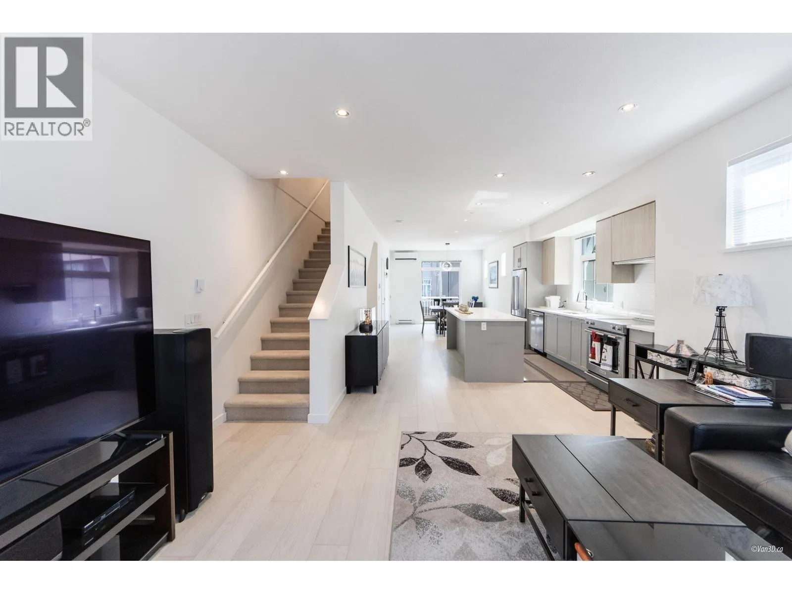 8 2560 PITT RIVER ROAD