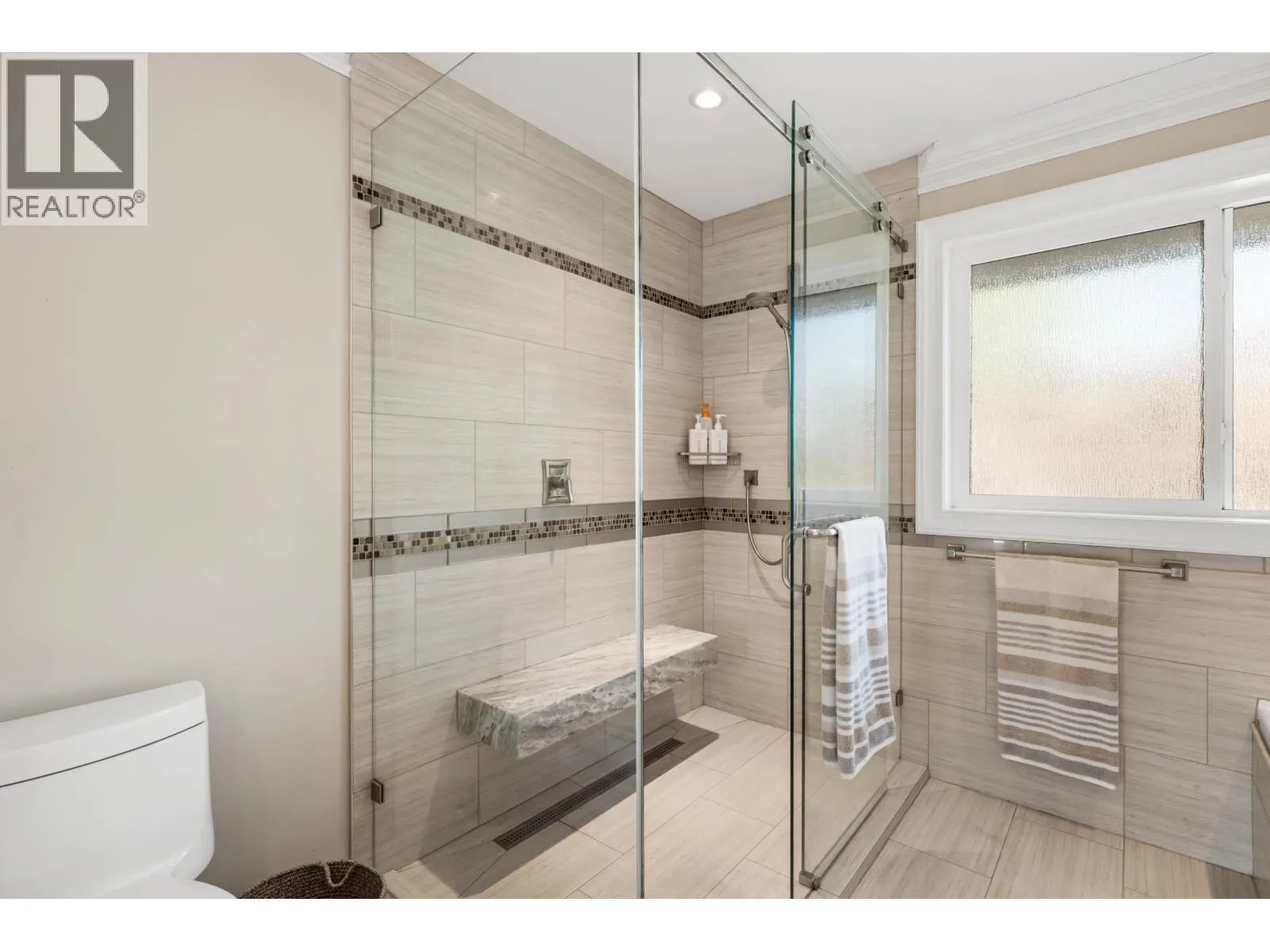 5796 GOLDENROD CRESCENT