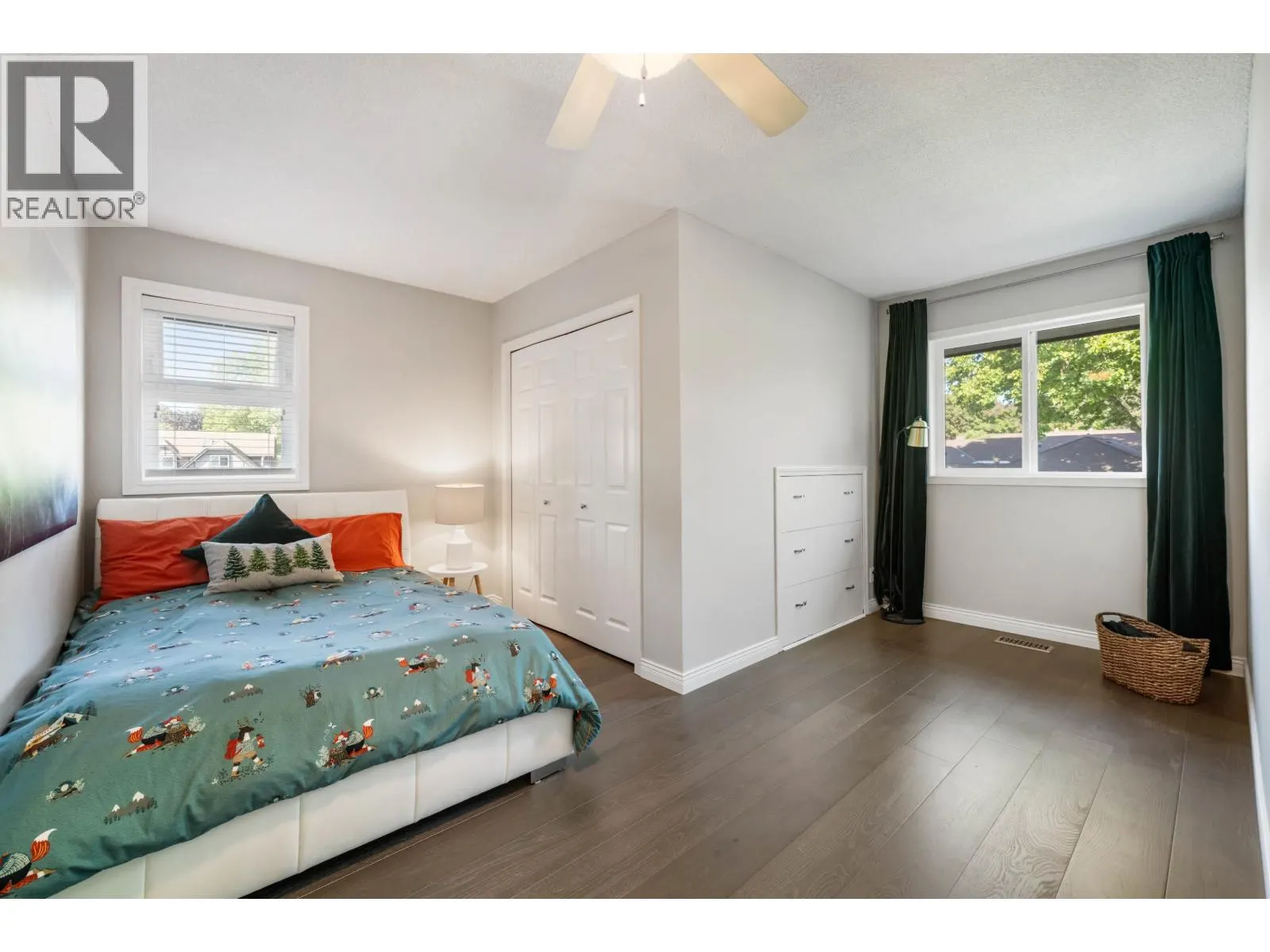 5796 GOLDENROD CRESCENT