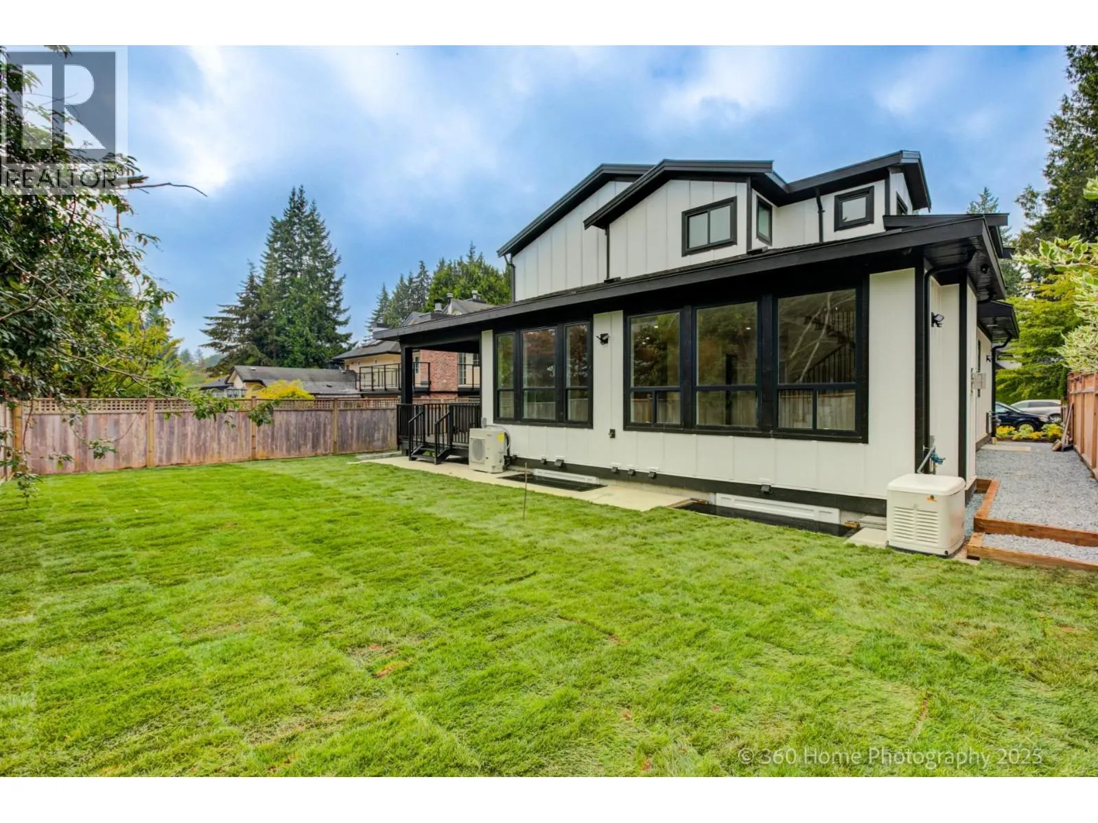 3252 ALLAN ROAD