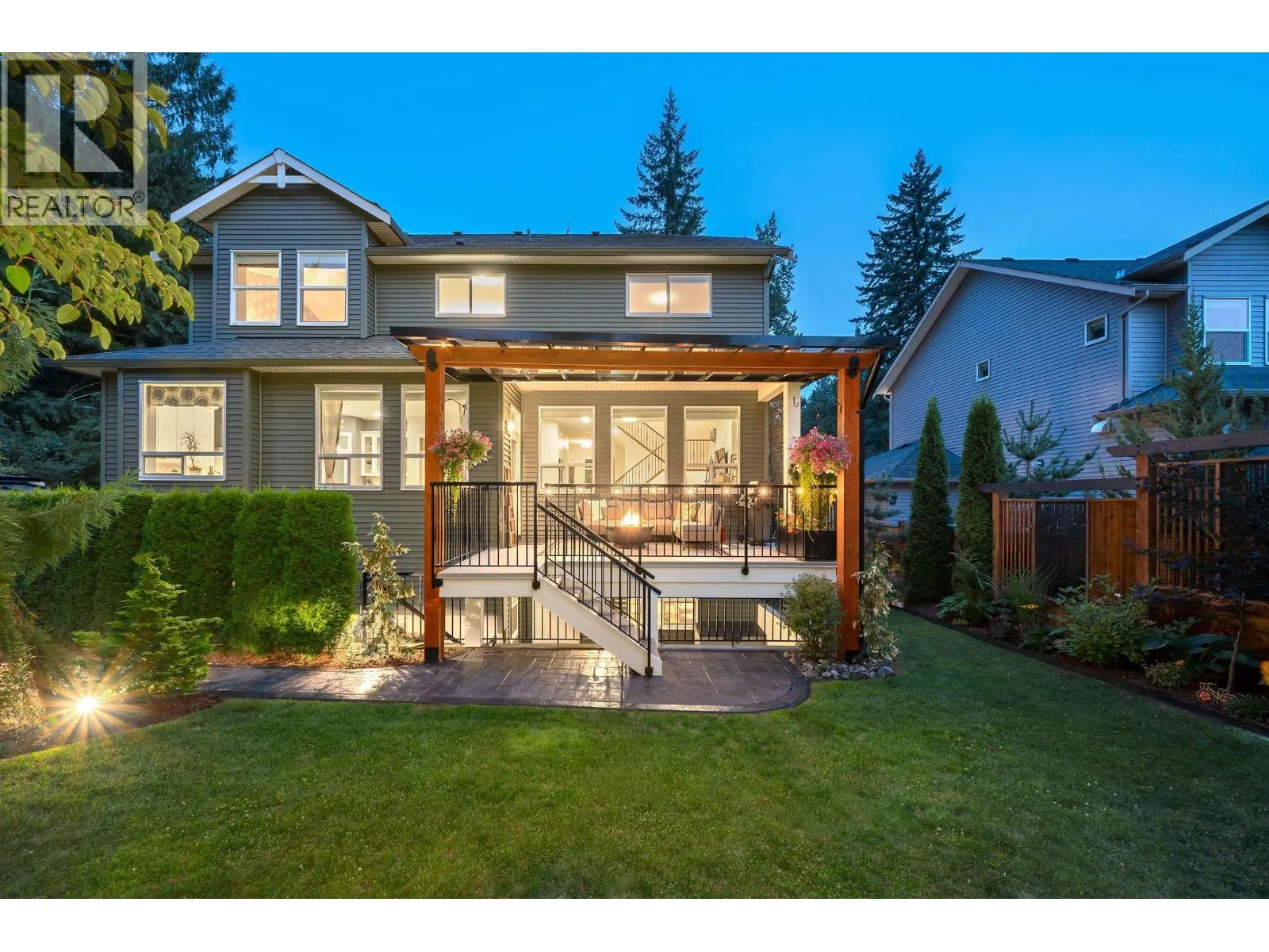 24095 FERN CRESCENT