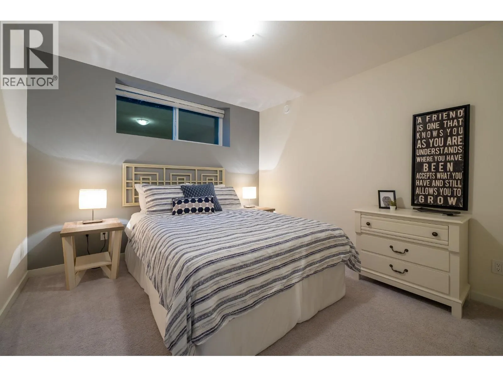 24095 FERN CRESCENT