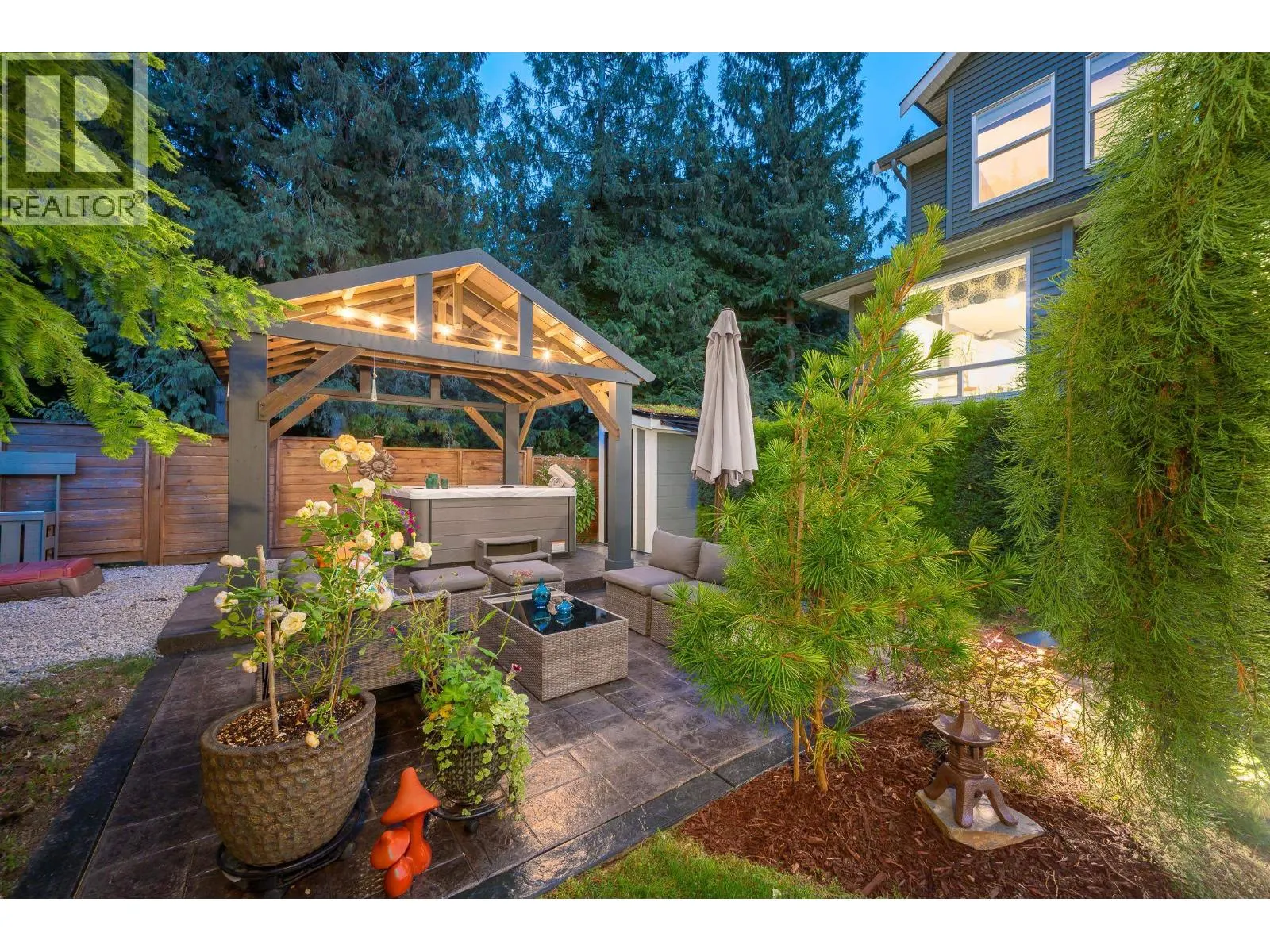 24095 FERN CRESCENT