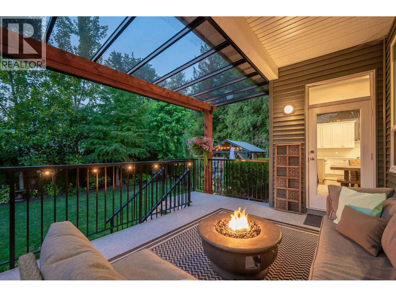 24095 FERN CRESCENT