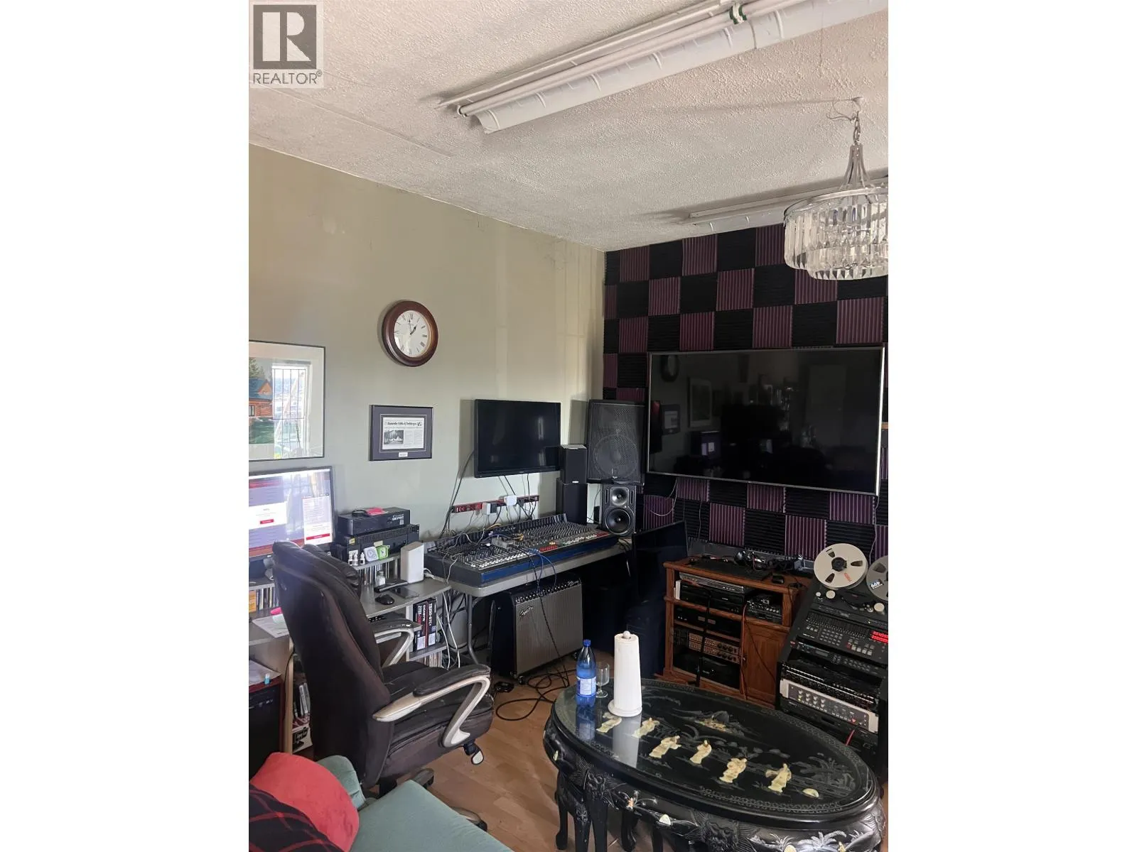 2141 MARINE WAY