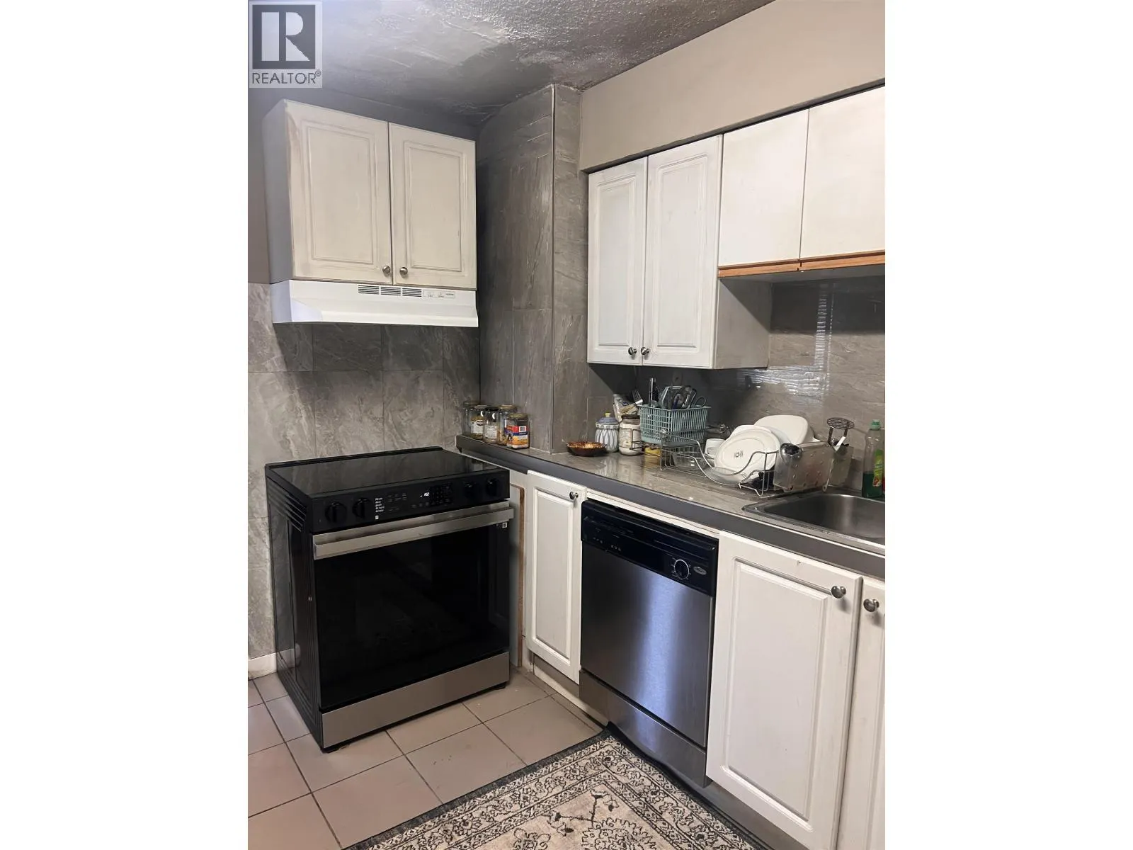 2141 MARINE WAY