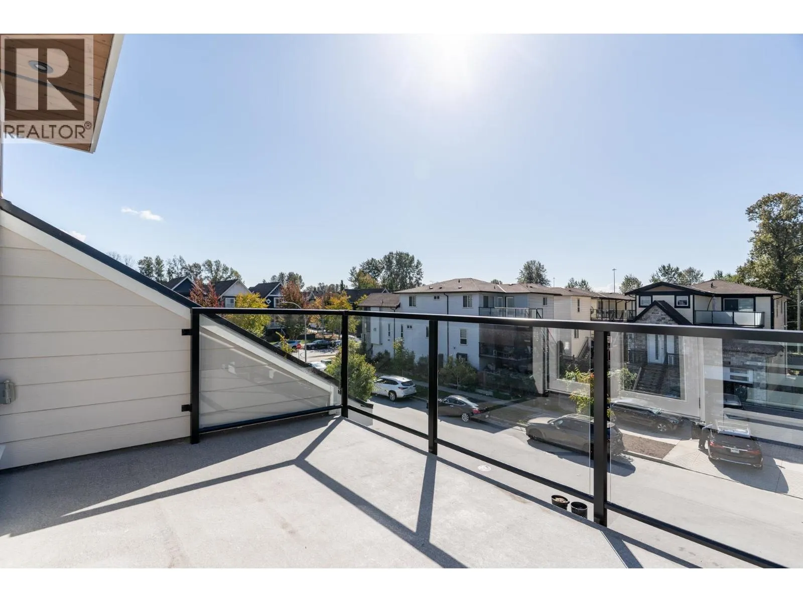 215 MABEL STREET
