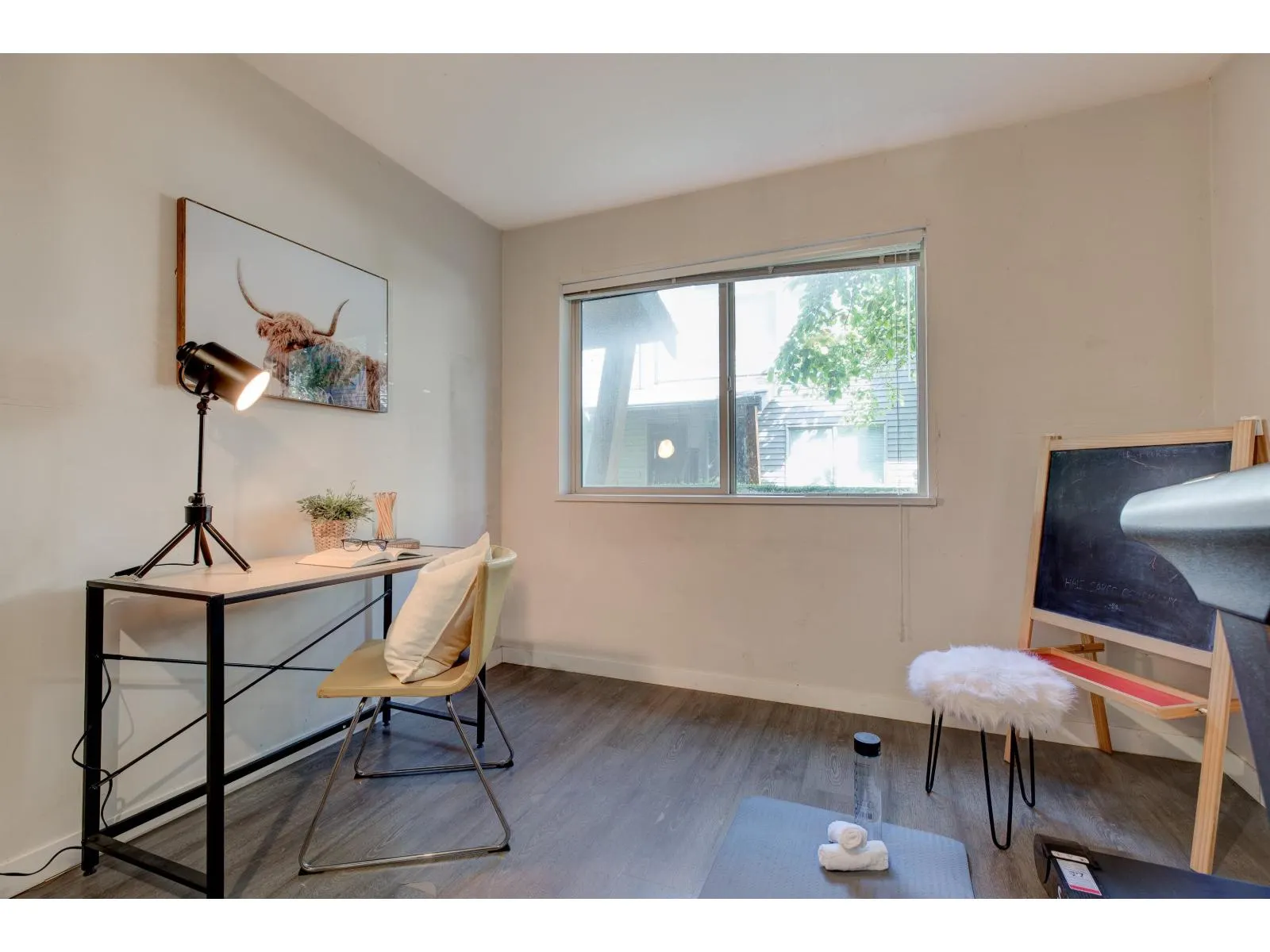 87 8473 163 STREET