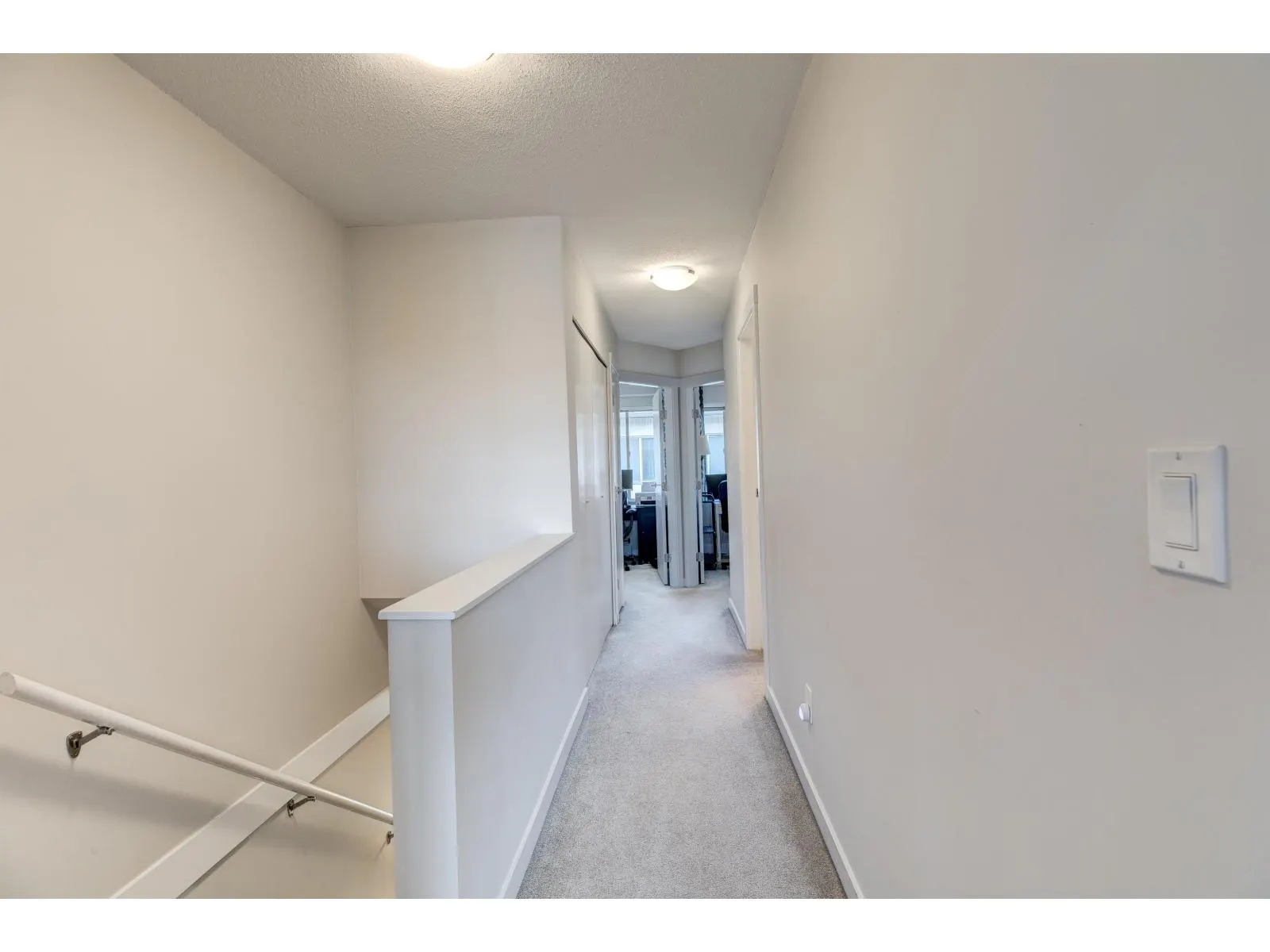 87 8473 163 STREET