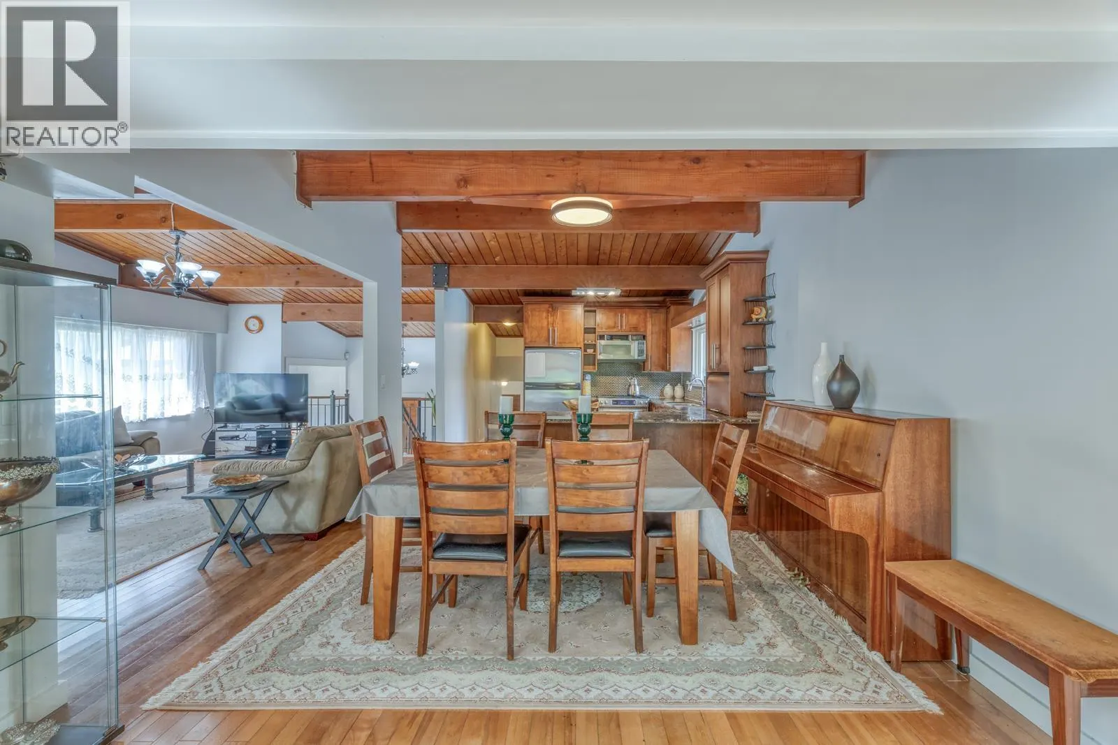 3410 MOUNT SEYMOUR PARKWAY