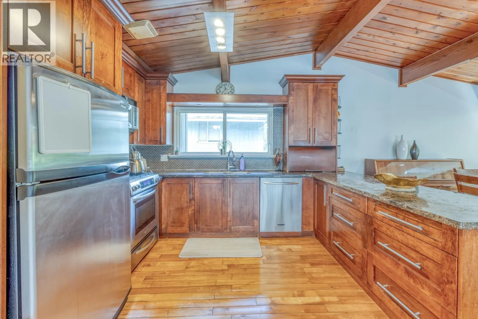 3410 MOUNT SEYMOUR PARKWAY