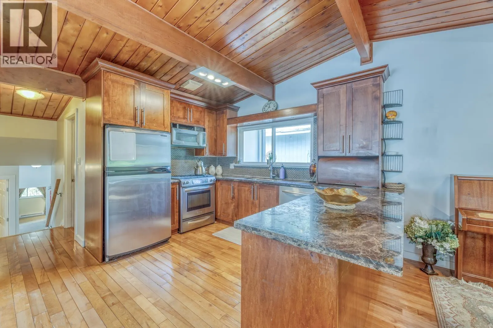 3410 MOUNT SEYMOUR PARKWAY